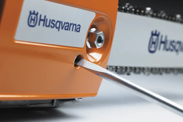 Husqvarna 450 Rancher Chainsaw Review