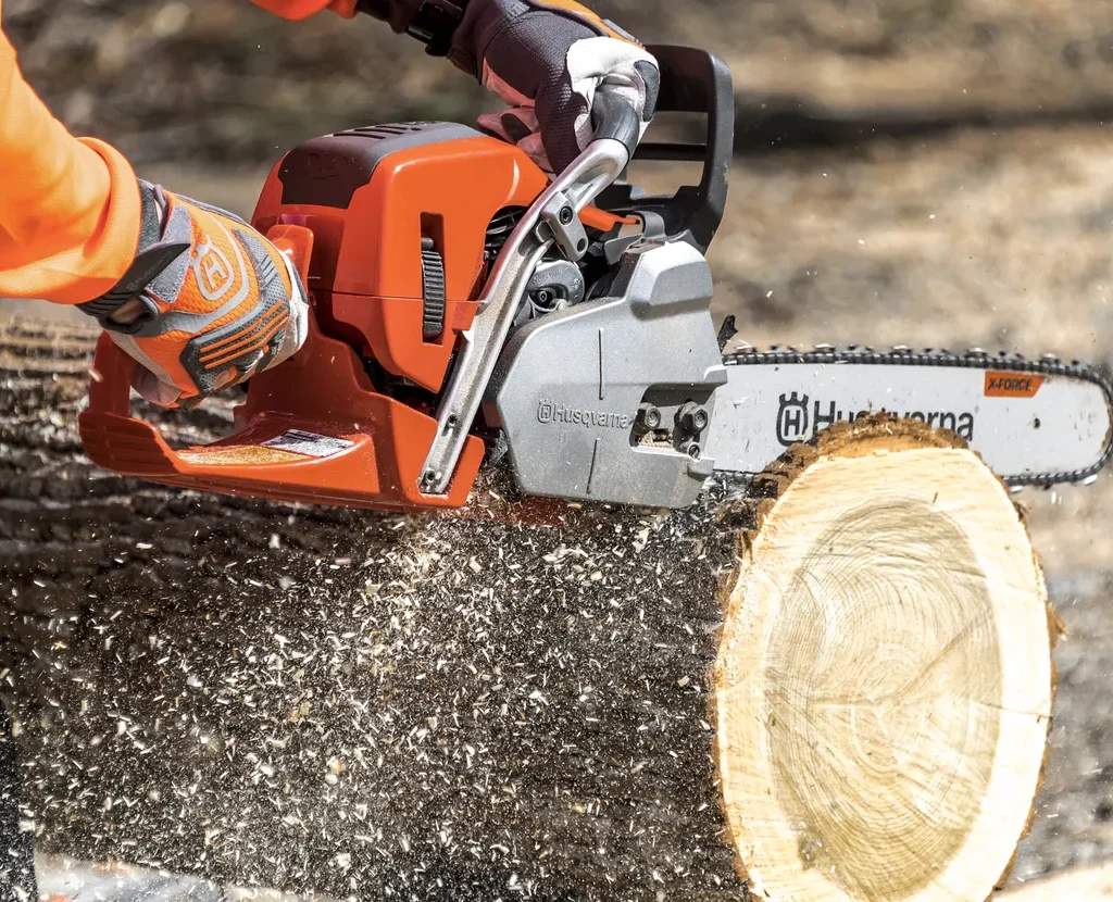 Husqvarna 450 Rancher Chainsaw Review